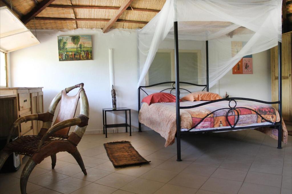 Ndiongo Lampsar Lodge الغرفة الصورة