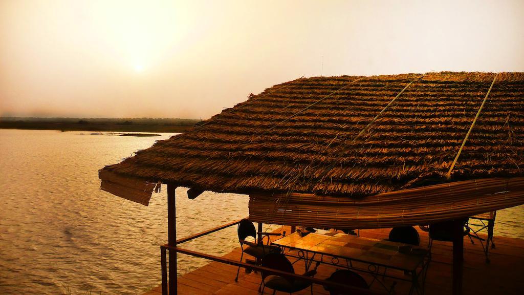 Ndiongo Lampsar Lodge المظهر الخارجي الصورة
